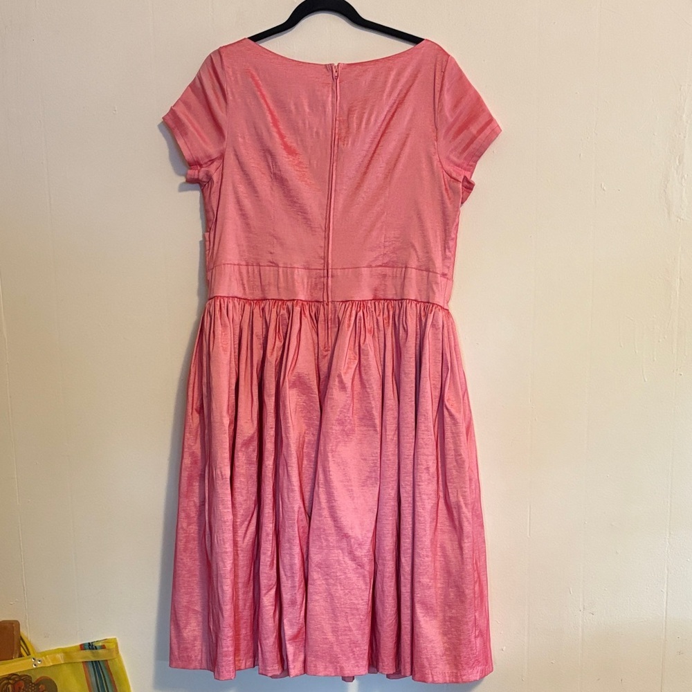 Valentine 💌 Pinup Couture Vibrant Pink Dress - Picture 6 of 7